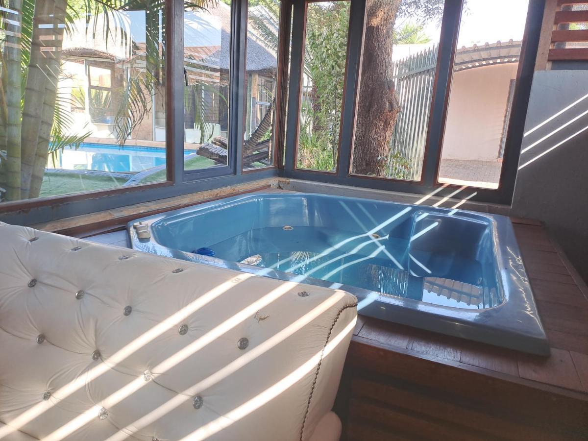 Residential Inn Pretoria Bagian luar foto
